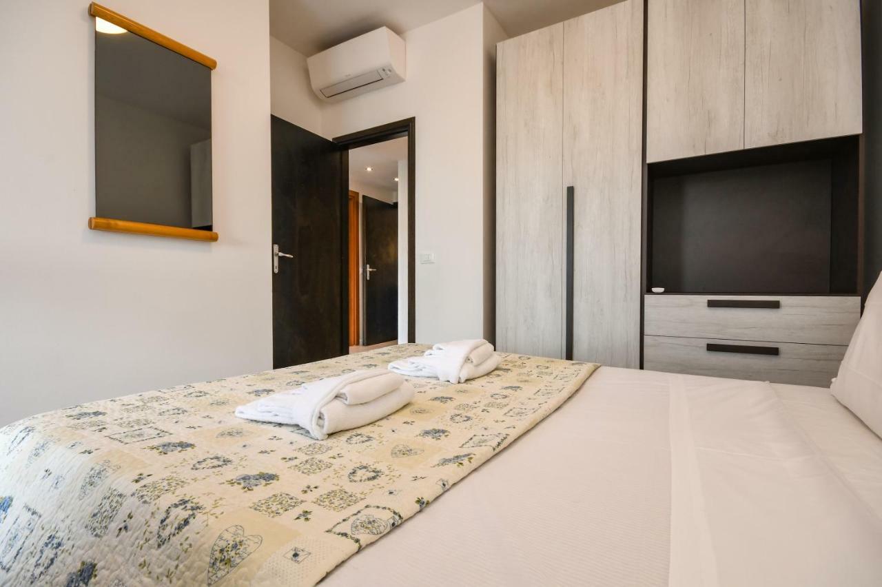 Holiday Sirmione Apartments Exteriér fotografie